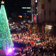 一足早い、広島市久地南児童館「クリスマスコンサート」