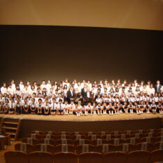 いつも歌っています、「We love the EARTH from HIROSHIMA」と！