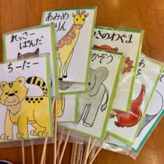 10月28日（水）広島市立落合幼稚園とシャレオ中央広場「マルシェ」